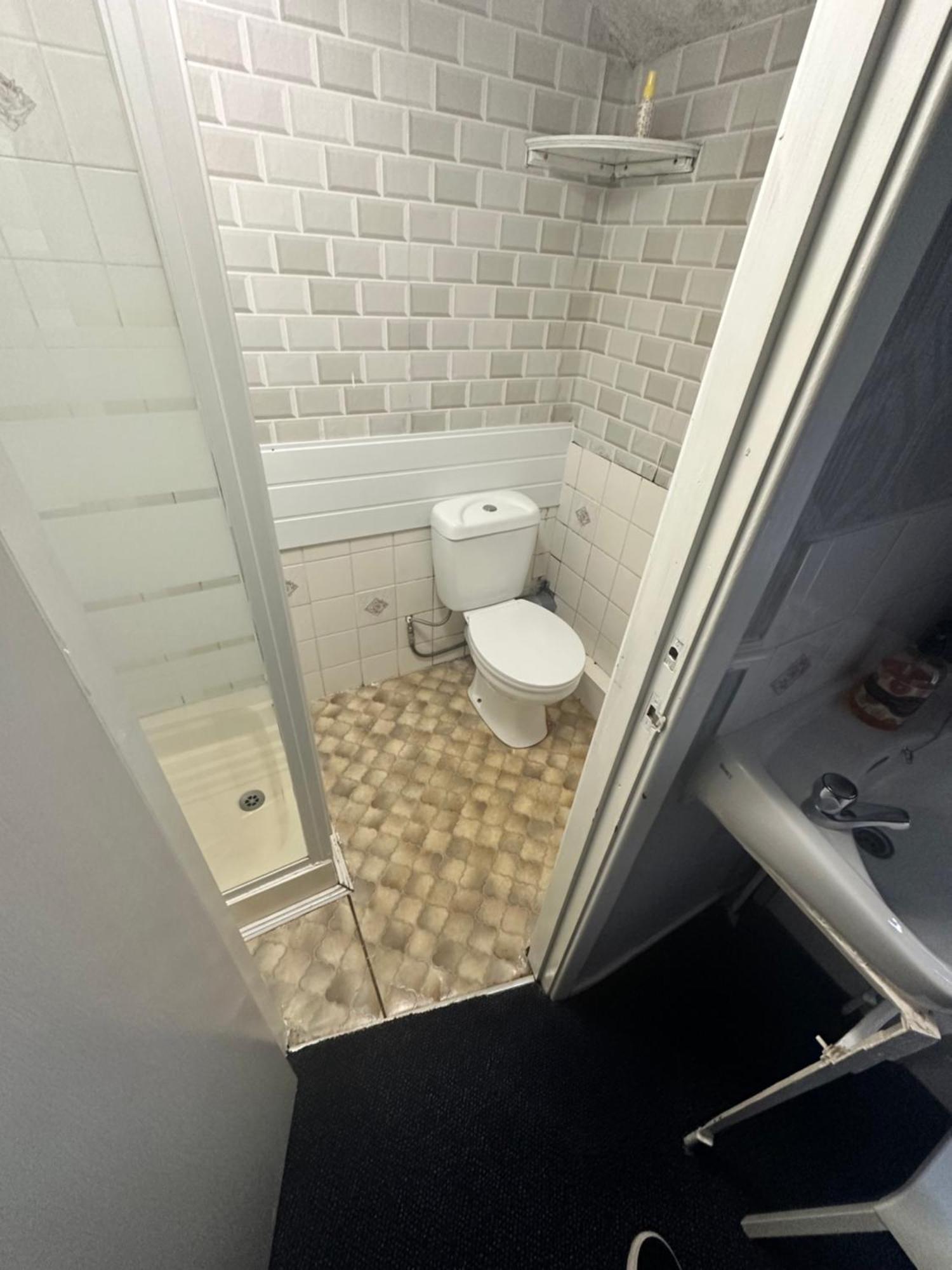 Guest house Runway - Minutes From Winter Gardens - Dog Friendly - Exceptionally Quiet - Very Close H&a Social Club (adults Only) *
