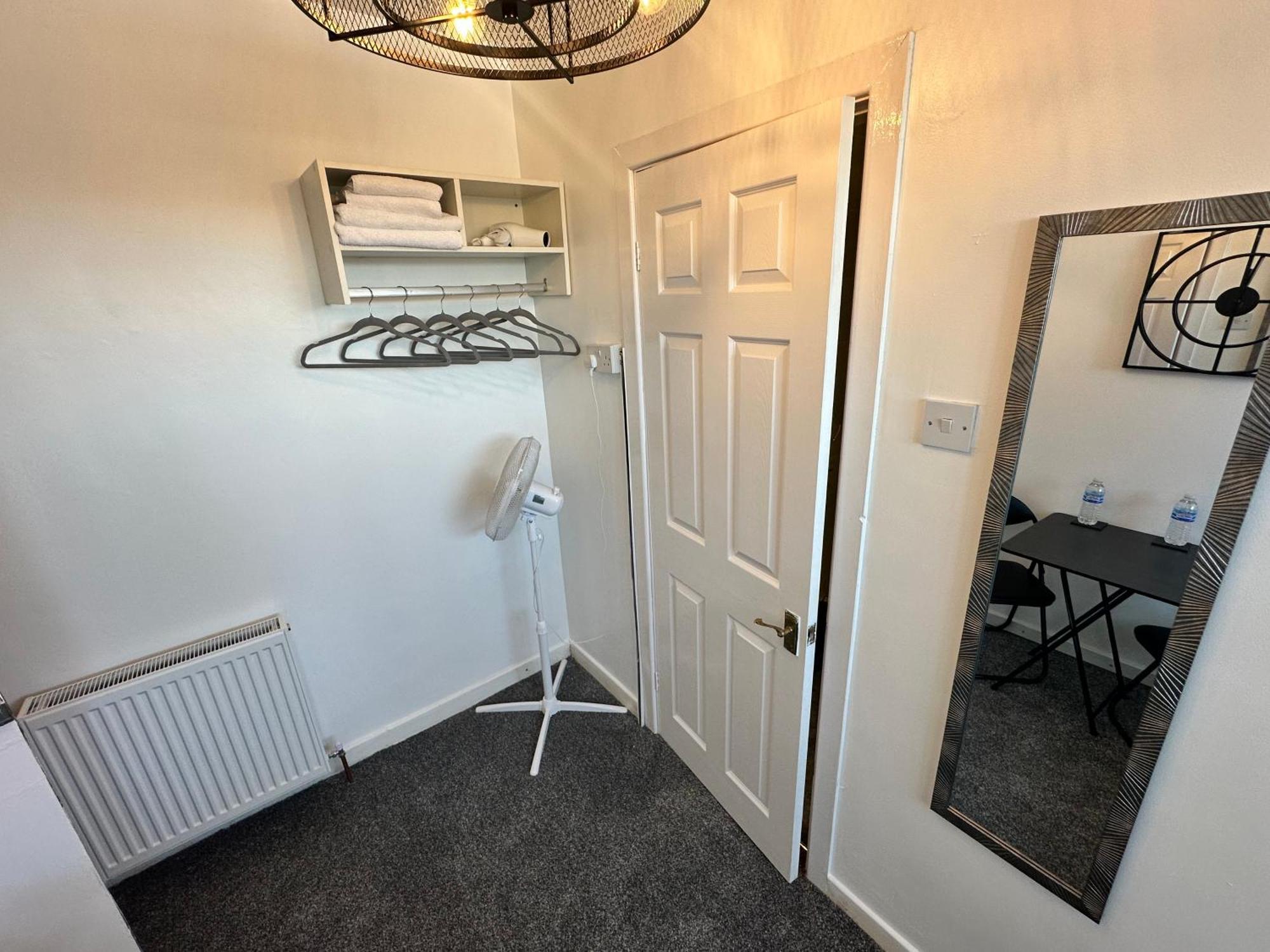 Guest house Runway - Minutes From Winter Gardens - Dog Friendly - Exceptionally Quiet - Very Close H&a Social Club (adults Only) Blackpool